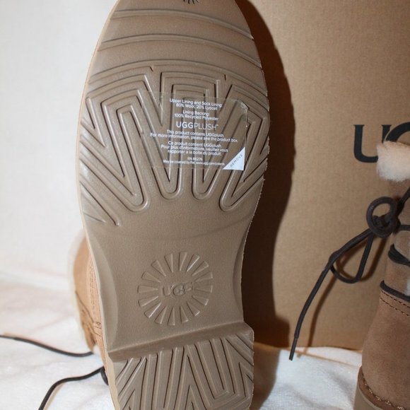 NIB UGG NAIYAH SUEDE‎ SHEARLING LACE UP TIE SHEARLING LINED BOOTIE BOOTS - Picture 6 of 8